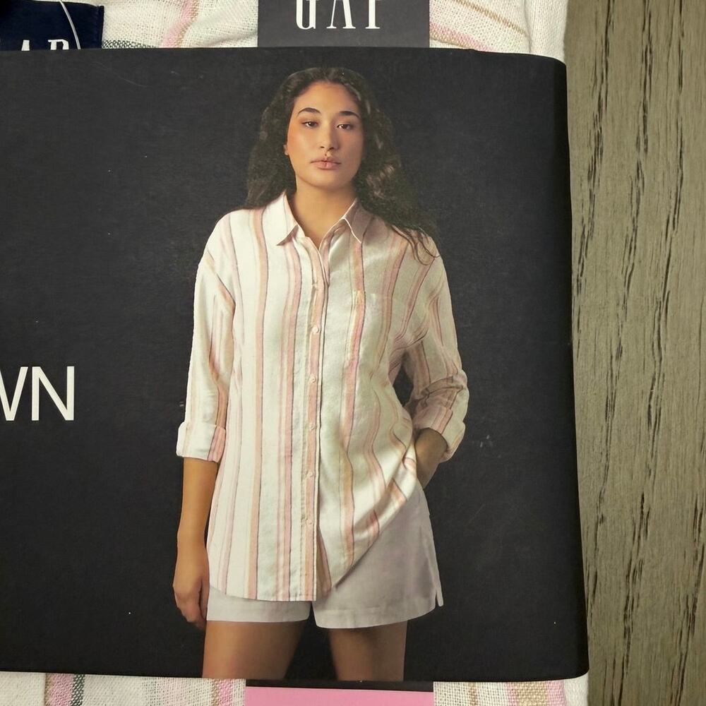 GAP Linen Button Down Shirt Women’s Small Pink Stripe NWT - Picture 2 of 4